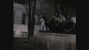 thumbnail of medium Die Verhüllung des Marc Anto